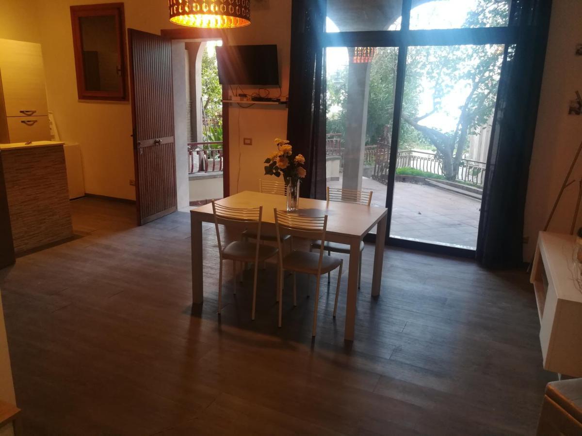 Elegance Apartment Taormina Letojanni Kültér fotó