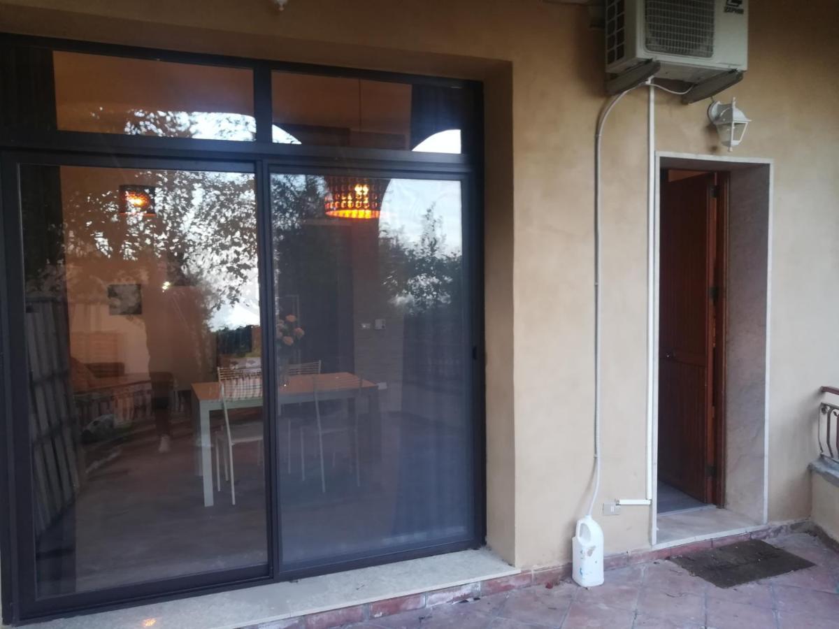 Elegance Apartment Taormina Letojanni Kültér fotó